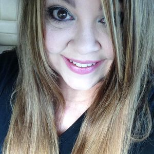 Meet your Posher, Janet